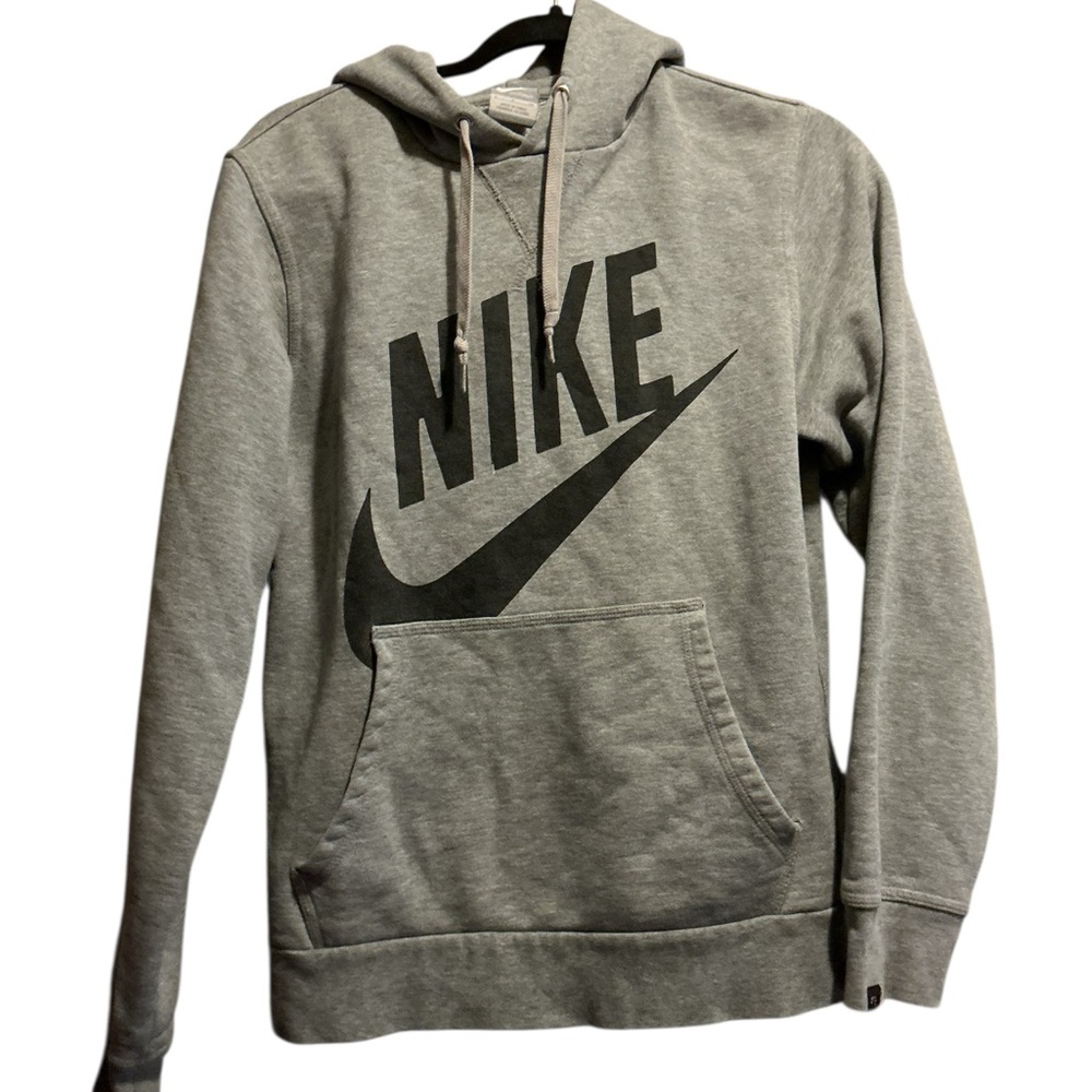 Nike Men's Gray Pullover Hoodie size small fits like a extra‎ small